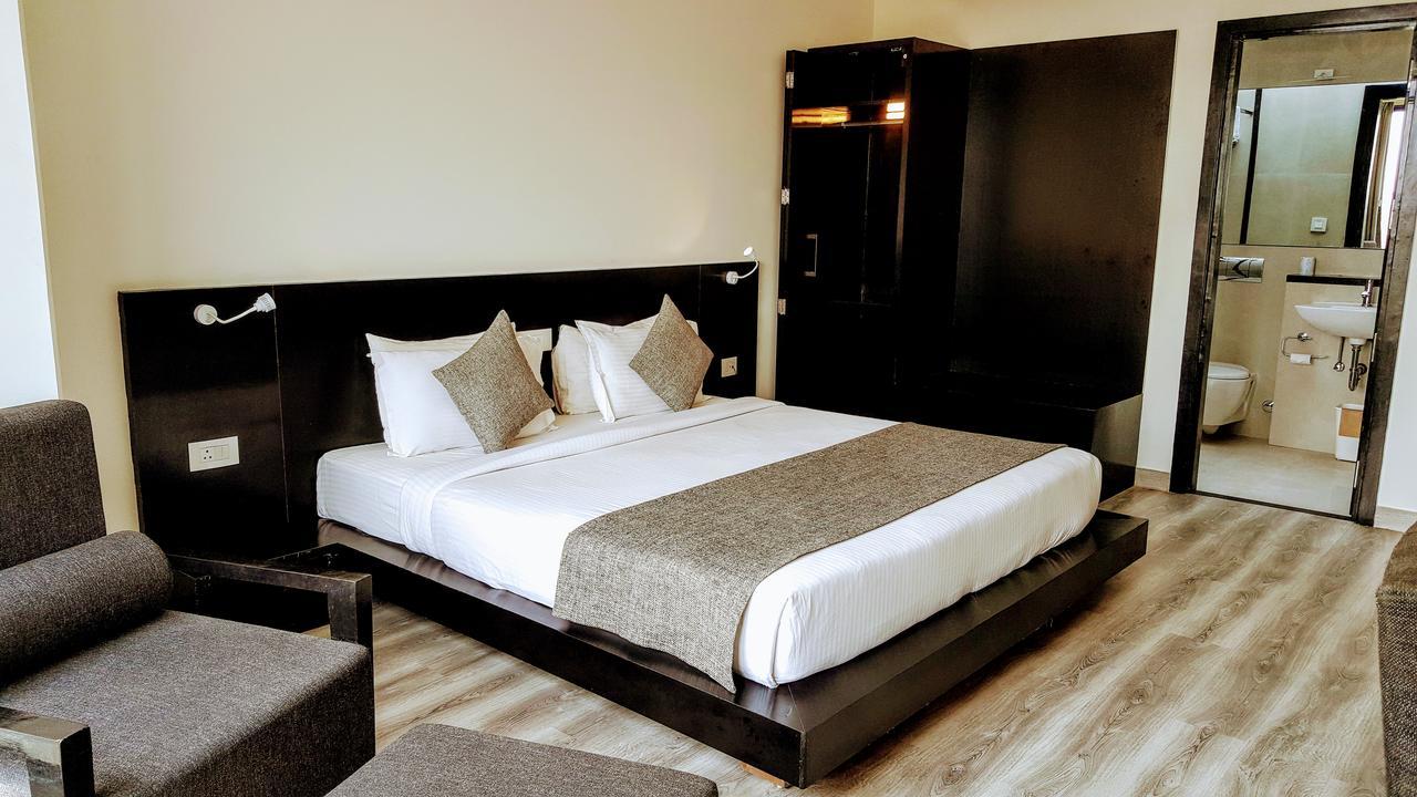 The Saneer Jaipur Hotel Eksteriør billede